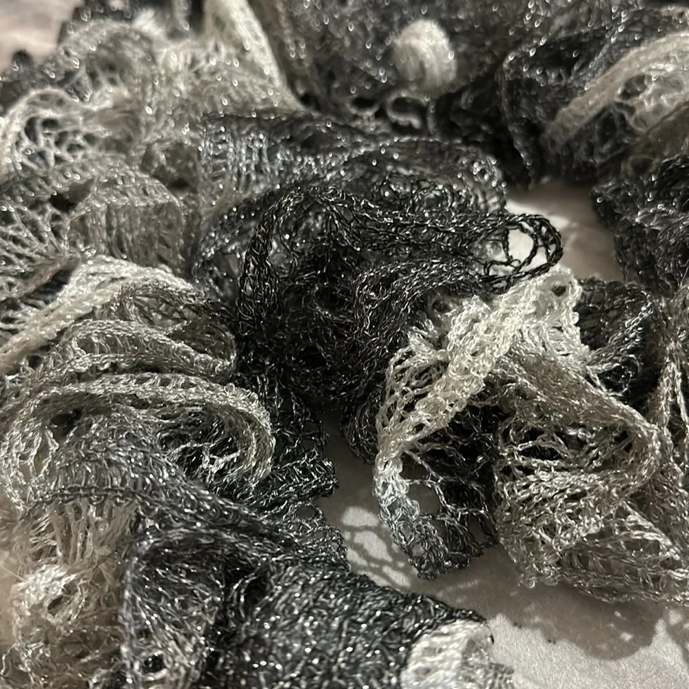 Knit Ruffled lace Scarf black gray white metallic sparkle handmade 💜💜 - Picture 2 of 8
